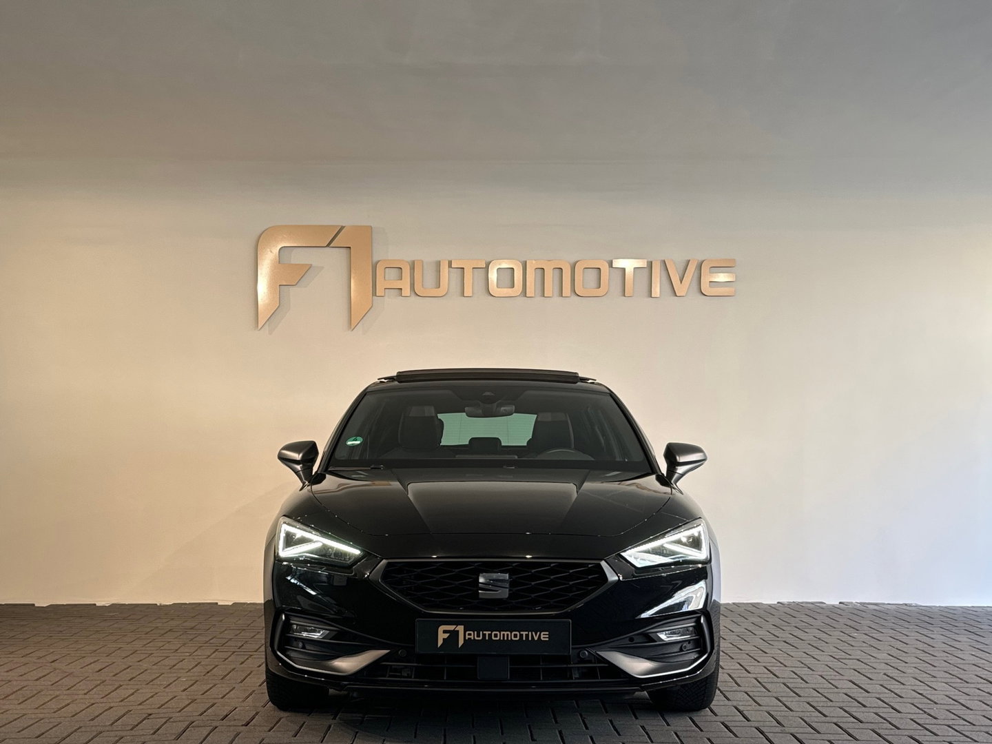 SEAT Leon 1.4 TSI eHybrid PHEV FR Pano|Keyless|Sfeer|Camera