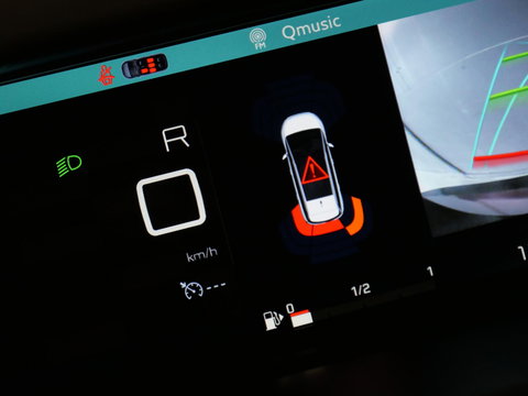 Citroën Grand C4 Spacetourer 1.2 130PK/ 7-PERSOONS/ TREKHAAK/ CAMERA