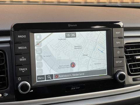 Kia Rio 1.0 TGDI ComfortPlusLine Navigator | Dealer Onderhouden! | Apple Carplay | Android Auto | Camera | Navigatie | DAB | Isofix | Parkeersensoren | LED | Multifunctioneel Stuurwiel |