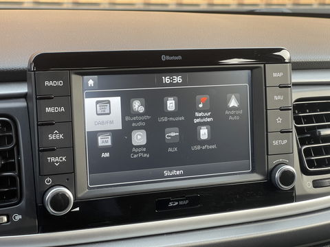 Kia Rio 1.0 TGDI ComfortPlusLine Navigator | Dealer Onderhouden! | Apple Carplay | Android Auto | Camera | Navigatie | DAB | Isofix | Parkeersensoren | LED | Multifunctioneel Stuurwiel |