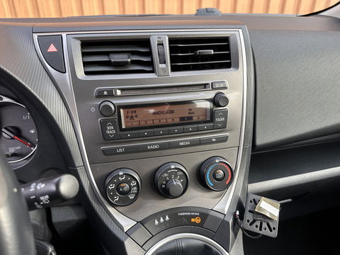 Subaru Trezia 1.3 Luxury | 1e Eigenaar | Cruise Control | Parkeersensoren Achter | 16" Lichtmetaal | Airconditioning | Centrale Deurvergrendeling |