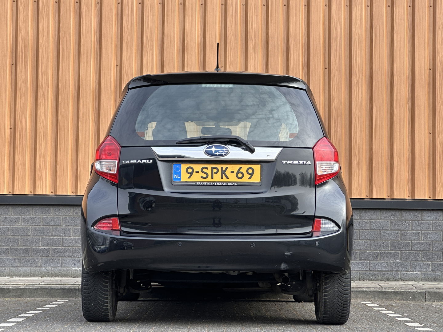 Subaru Trezia 1.3 Luxury | 1e Eigenaar | Cruise Control | Parkeersensoren Achter | 16" Lichtmetaal | Airconditioning | Centrale Deurvergrendeling |