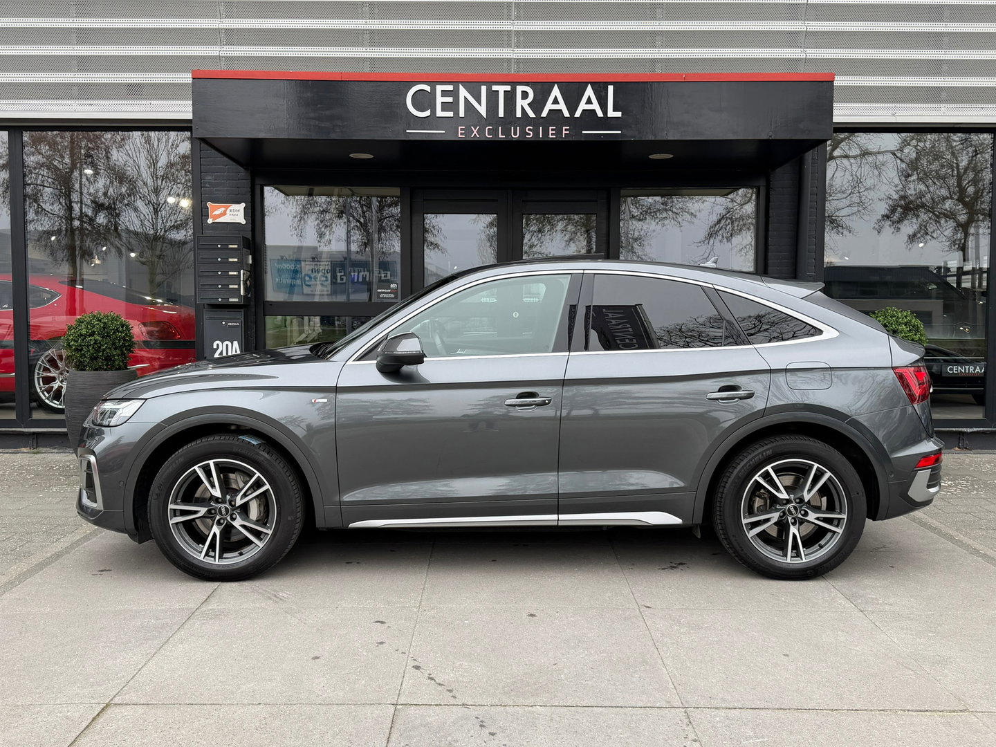 Audi Q5 Sportback 50 TFSI e S-Line Pano|B&O|ACC|Keyless|Matrix|Luchtvering|Camera|299PK