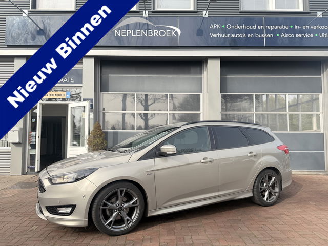 Ford Focus - Wagon 1.0 ST-Line Bj 2017 Km 132.000 126PK Dealer onderhouden !!