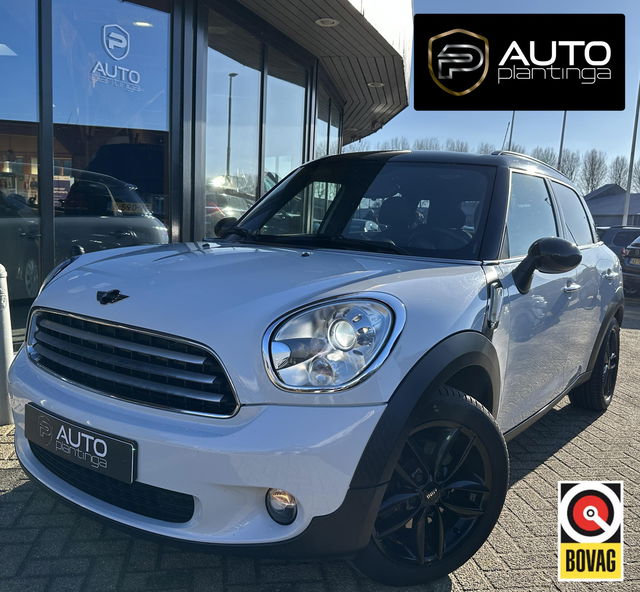 MINI Countryman - Mini 1.6 Cooper Edition 122PK | Zeer Nette Staat | NL AUTO | Navigatie | PANO | Bi-xenon Koplampen | Stoelverwarming | Parkeersensoren |