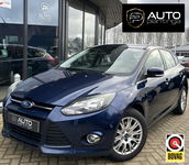 Ford Focus - 1.6 EcoBoost Titanium 182PK | Nette Staat | Trekhaak | 1500KG Trekgewicht | Navigatie | Cruise Control | Climate Control | Parkeersensoren Voor en Achter | APK tot 22-01-2027 | Navigatie | Voorruitverwarming |