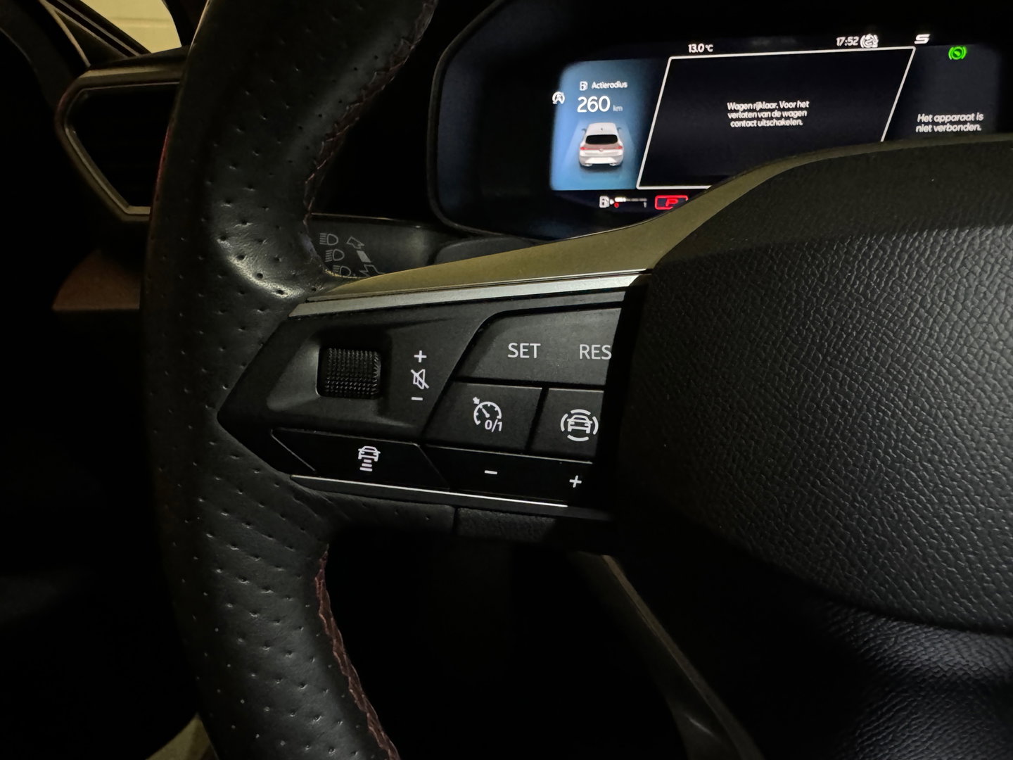 SEAT Leon 1.5 eTSI FR Launch Pano|Keyless|Sfeer|Dodehoek|VOL