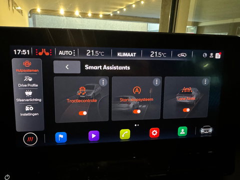 SEAT Leon 1.5 eTSI FR Launch Pano|Keyless|Sfeer|Dodehoek|VOL