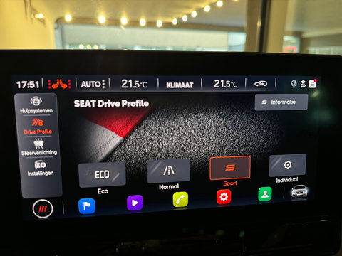 SEAT Leon 1.5 eTSI FR Launch Pano|Keyless|Sfeer|Dodehoek|VOL