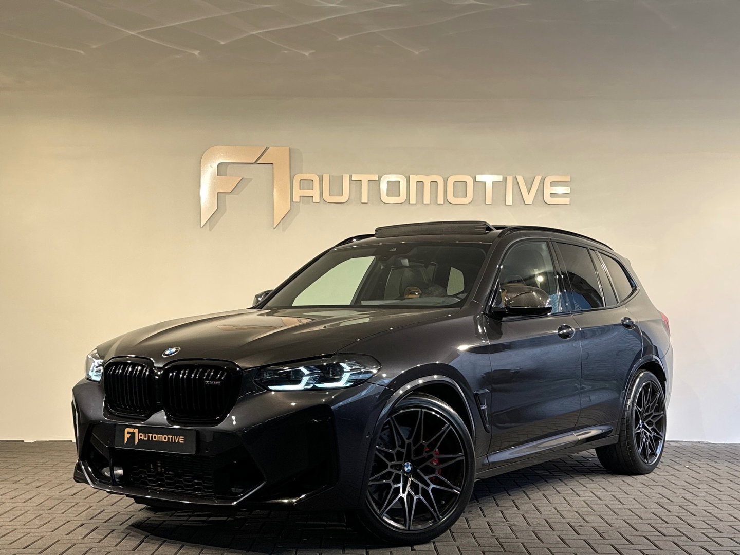 BMW X3 M Competition Pano|Carbon|HuD|H/K|Kuip|Keyless|Sfeer