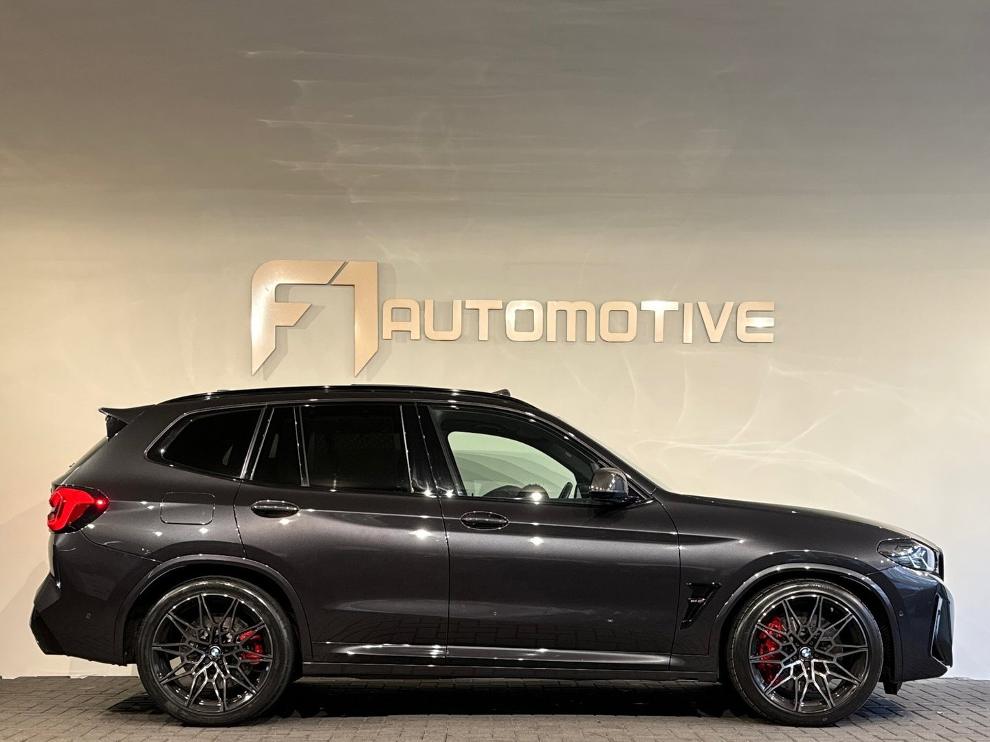 BMW X3 M Competition Pano|Carbon|HuD|H/K|Kuip|Keyless|Sfeer