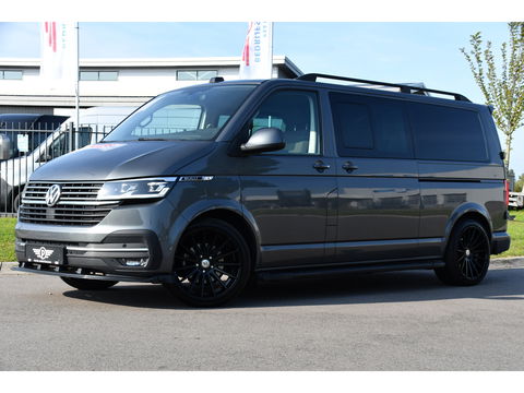 Volkswagen Transporter 2.0 TDI L2H1 30 DC Bulli Virtual, Carplay, Camera, LED, 150pk, 2 x Schuifdeur, Automaat, Trekhaak, Uniek!