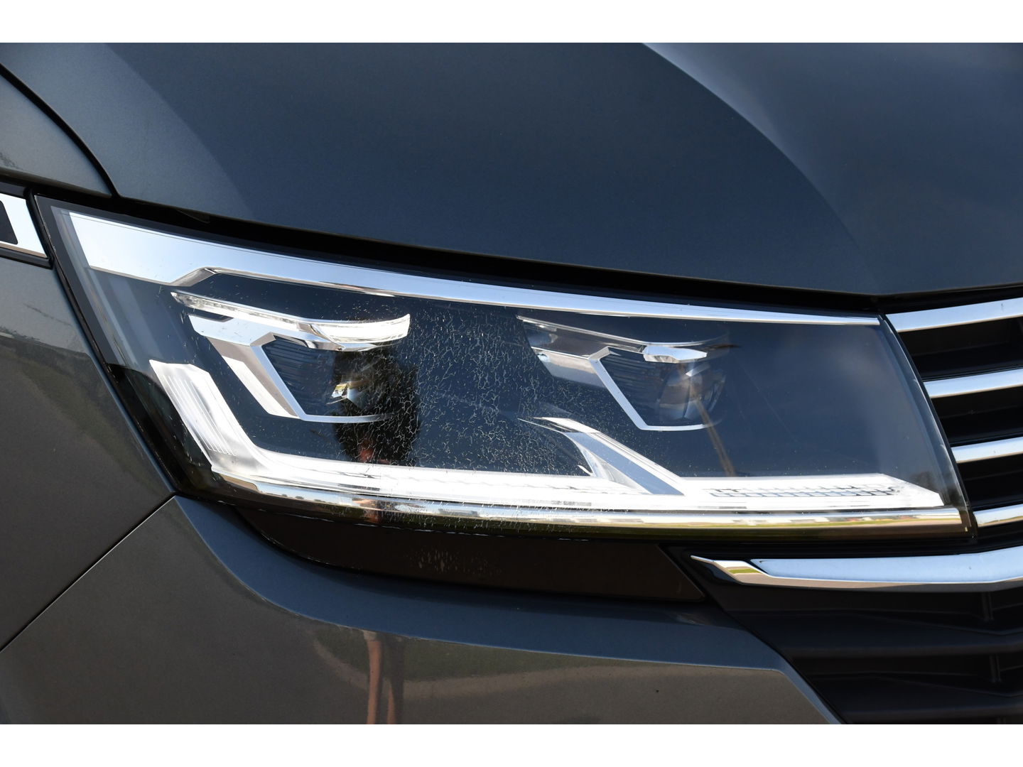 Volkswagen Transporter 2.0 TDI L2H1 30 DC Bulli Virtual, Carplay, Camera, LED, 150pk, 2 x Schuifdeur, Automaat, Trekhaak, Uniek!