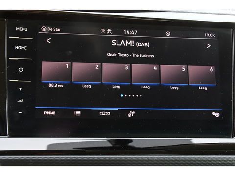 Volkswagen Transporter 2.0 TDI L2H1 30 DC Bulli Virtual, Carplay, Camera, LED, 150pk, 2 x Schuifdeur, Automaat, Trekhaak, Uniek!