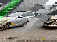 Hyundai i30 - Wagon 1.6 GDi Go! Panodak Navi Camera Climate Winterset