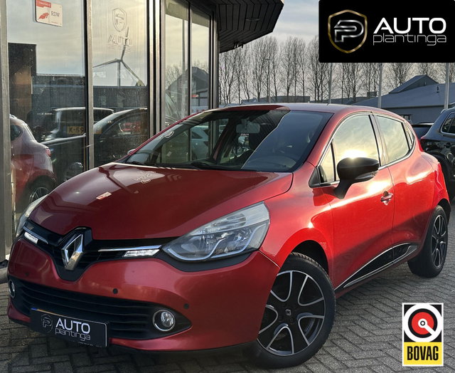 Renault Clio - 0.9 TCe Expression 90PK | Nieuwe D-Ketting | NL AUTO | Airco | Navigatie | Cruise Control | Parkeersensoren | APK tot 03-12-2026 |