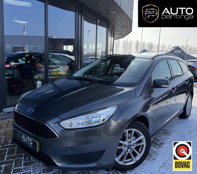 Ford Focus - Wagon 1.0 Trend Edition | Zeer Nette Staat | Trekhaak | Parkeersensoren | Navigatie | Cruise Control | 2 Sleutels |