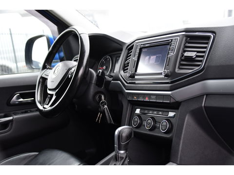 Volkswagen Amarok 3.0 V6 TDI 4Motion DC Highline Camera, Cruise, Carplay, Stoelverwarming, Leder, LED, 4x4, Automaat, 225pk, 3300kg Trekhaak, Uniek!