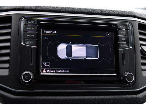 Volkswagen Amarok 3.0 V6 TDI 4Motion DC Highline Camera, Cruise, Carplay, Stoelverwarming, Leder, LED, 4x4, Automaat, 225pk, 3300kg Trekhaak, Uniek!