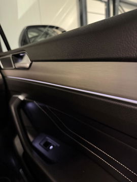 Volkswagen Passat Variant Volkswagen Passat 1.6 TDI R-line Pano Virtual Trekhaak NAP