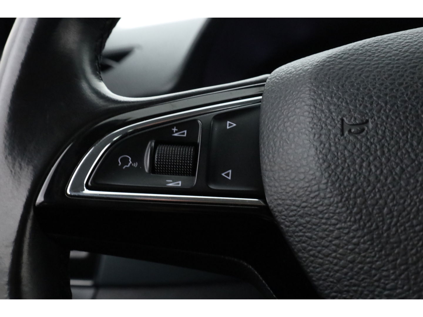 Škoda Fabia Combi 1.0 TSI Business Edition | Apple CarPlay & Android Auto | Stoelverw. | Airco | All Seasons | PDC A