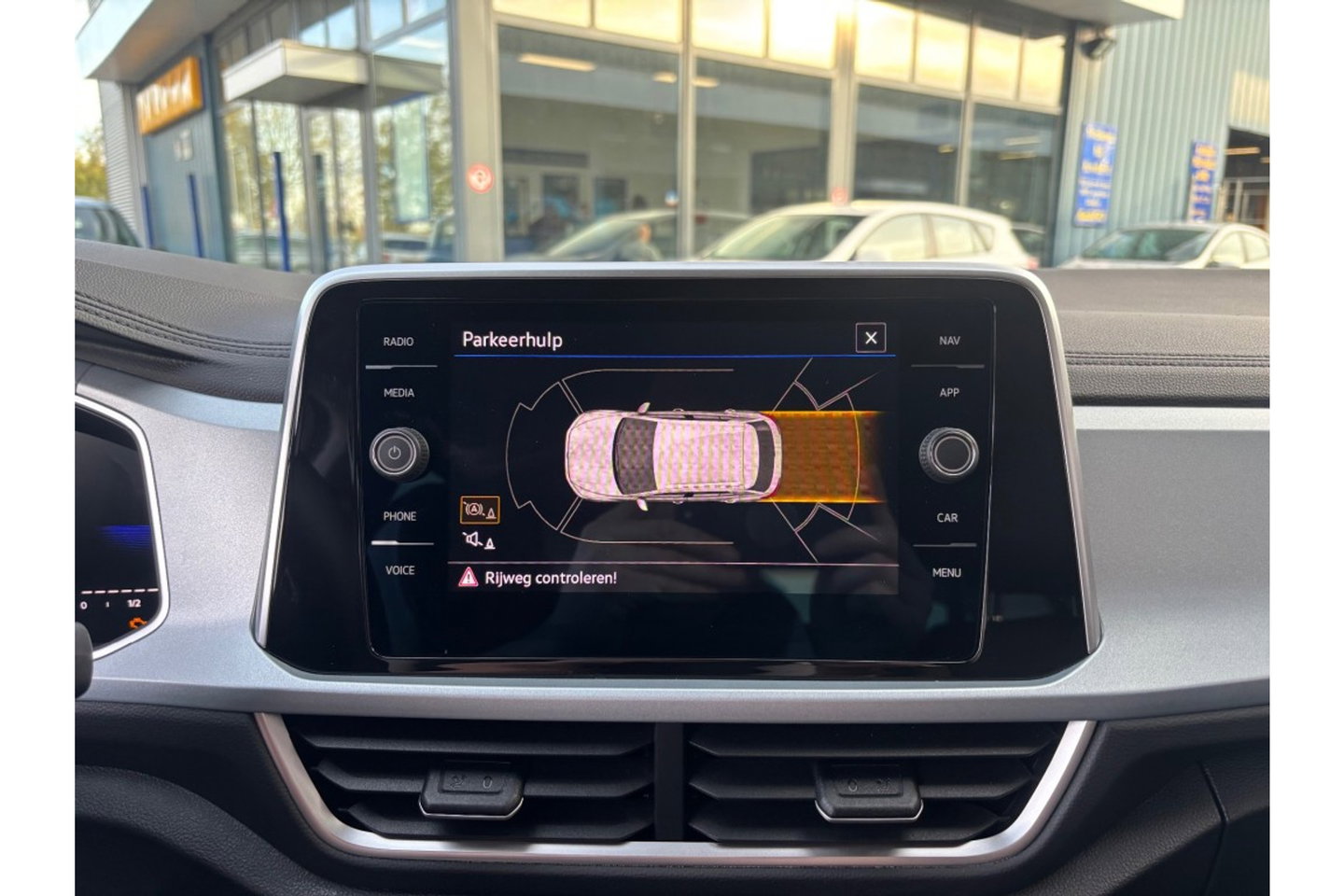 Volkswagen T-Roc 1.0 TSI GOAL EDITION AIRCO NAVI PDC STOELVW.