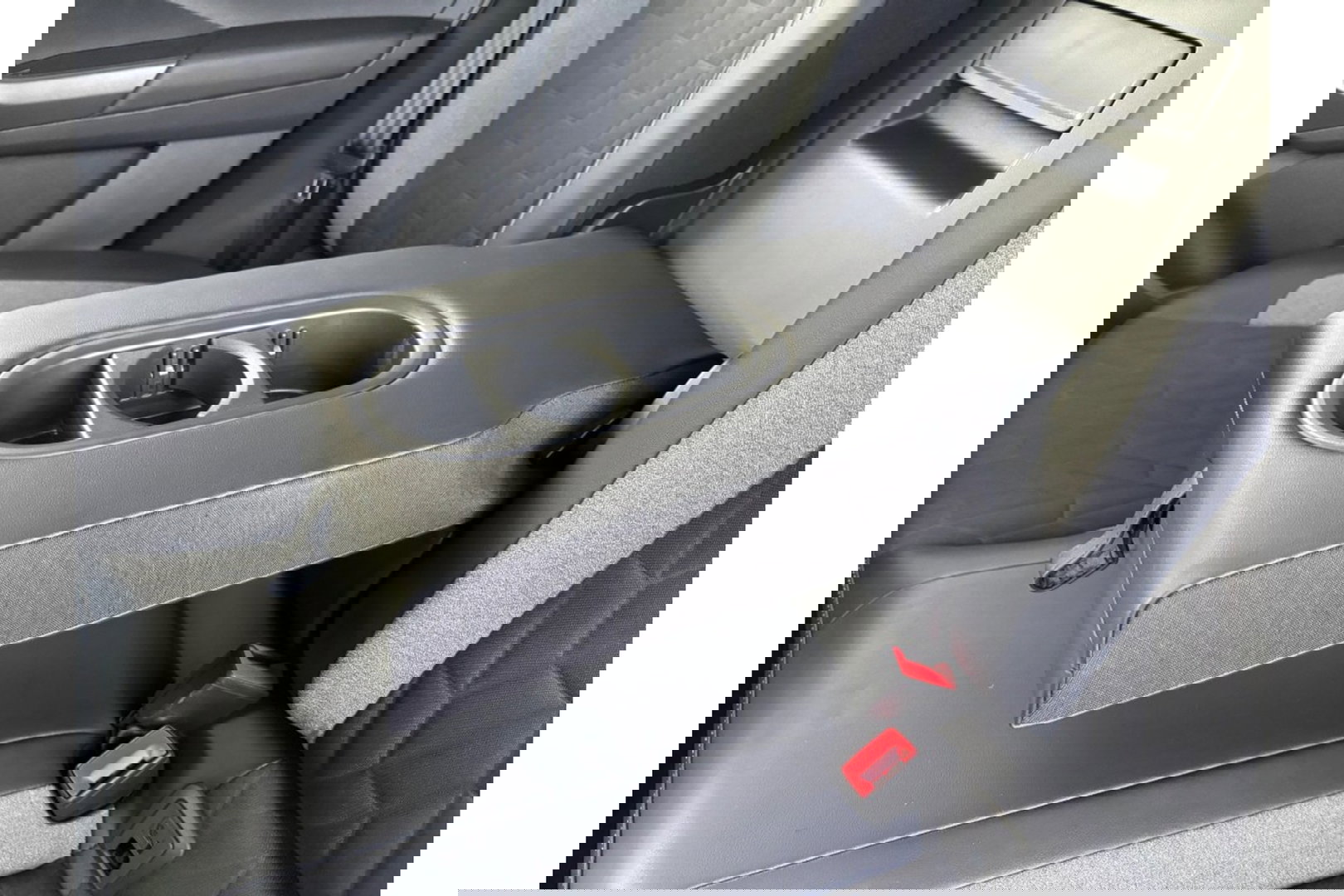 Volkswagen T-Roc 1.0 TSI GOAL EDITION AIRCO NAVI PDC STOELVW.