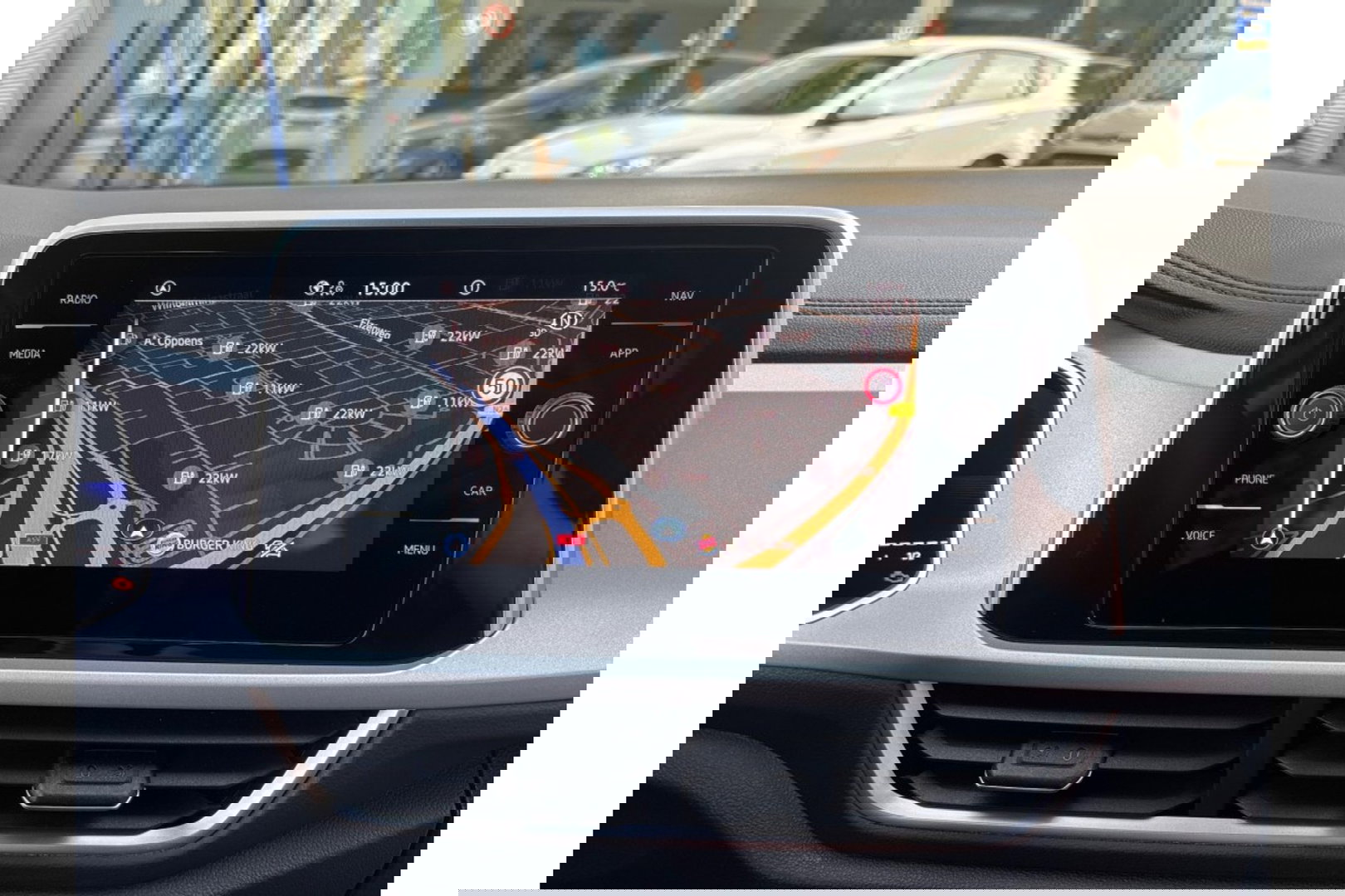 Volkswagen T-Roc 1.0 TSI GOAL EDITION AIRCO NAVI PDC STOELVW.