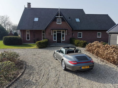 Porsche 911 Cabrio 3.6 Carrera 4 346PK PDK / PCM / LED