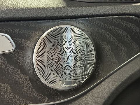 Mercedes-Benz C-Klasse 200 Business Solution AMG Plus Upgrade Edition | Burmester | Panoramadak | Sfeerverlichting | Apple Carplay | Android Auto | Camera | Lane Assist | Dodehoeksensor | LED |