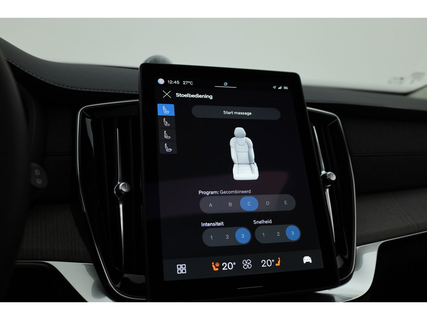 Volvo XC90 2.0 T8 Plug-in hybrid AWD Ultra Dark | Full Option | Luchtvering | B&W  audio | Massage | Pano | HUD | Stoelventilatie | 22'' |