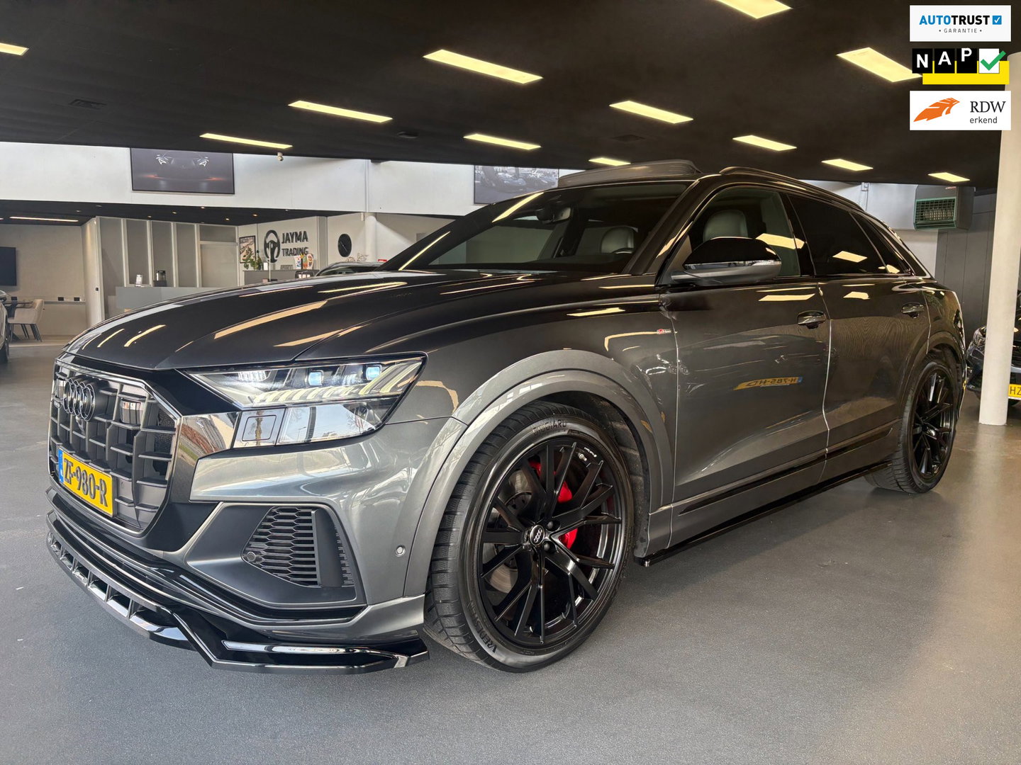 Audi Q8 55 TFSI quattro Pro Line S , Maxton !!