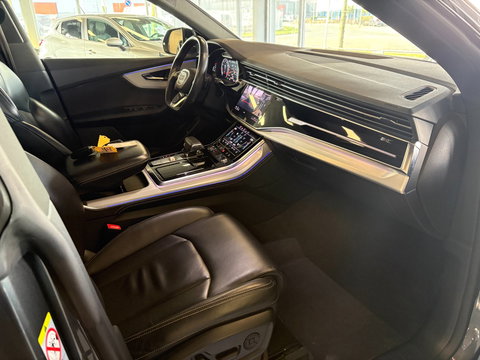 Audi Q8 55 TFSI quattro Pro Line S , Maxton !!