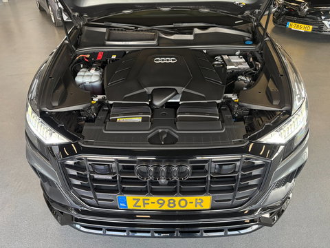 Audi Q8 55 TFSI quattro Pro Line S , Maxton !!