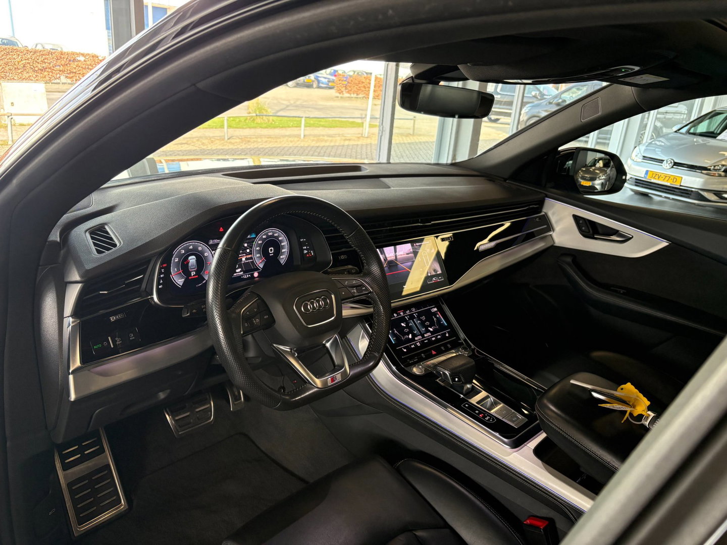 Audi Q8 55 TFSI quattro Pro Line S , Maxton !!