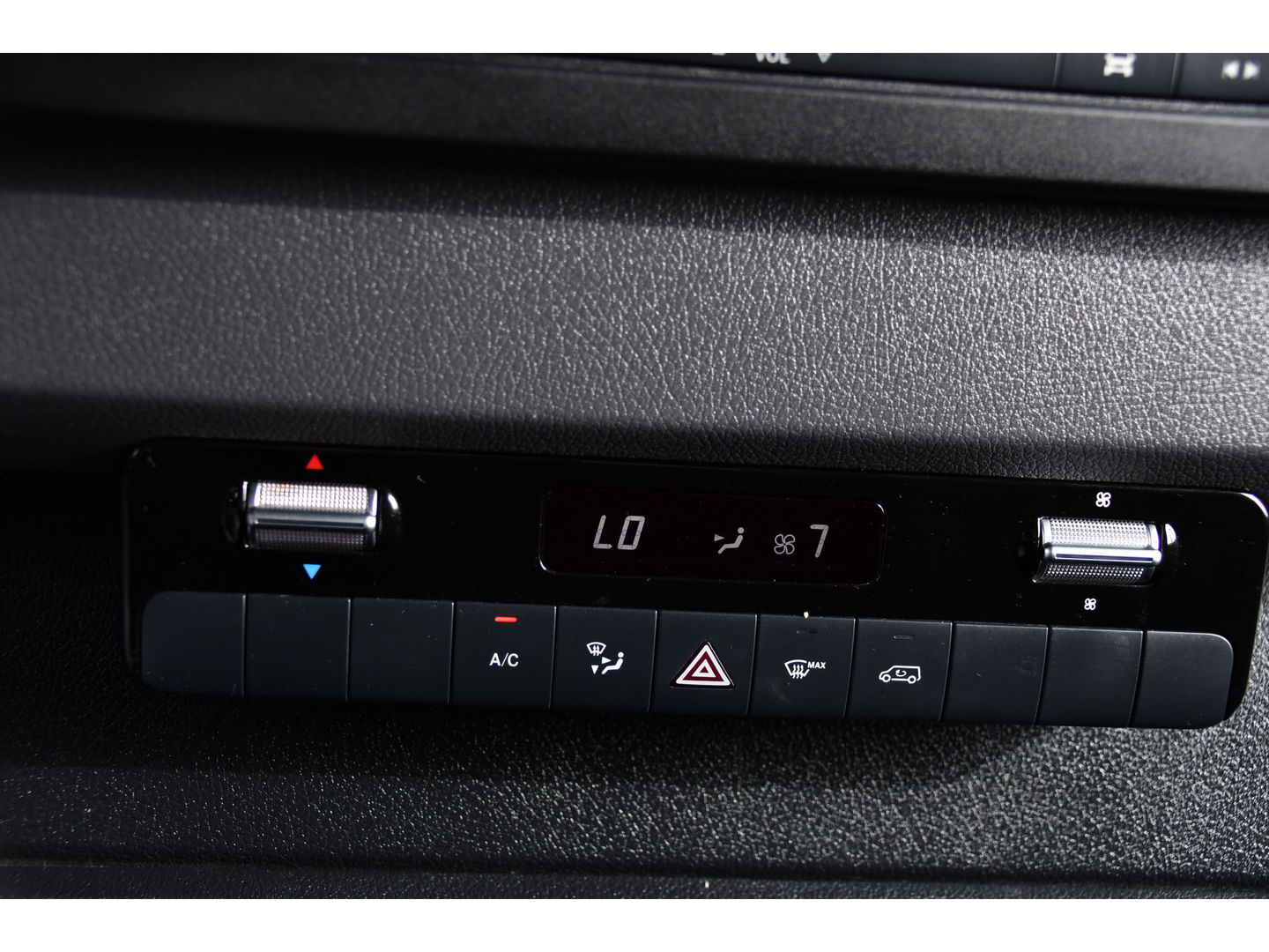 Mercedes-Benz Sprinter 314 2.2 CDI L2H1 AMG Black Edition Adaptieve Cruise, 360 Camera, Carplay, LED, Automaat, Dodehoek, 143pk, Uniek!