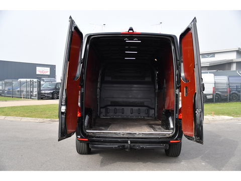 Mercedes-Benz Sprinter 314 2.2 CDI L2H1 AMG Black Edition Adaptieve Cruise, 360 Camera, Carplay, LED, Automaat, Dodehoek, 143pk, Uniek!