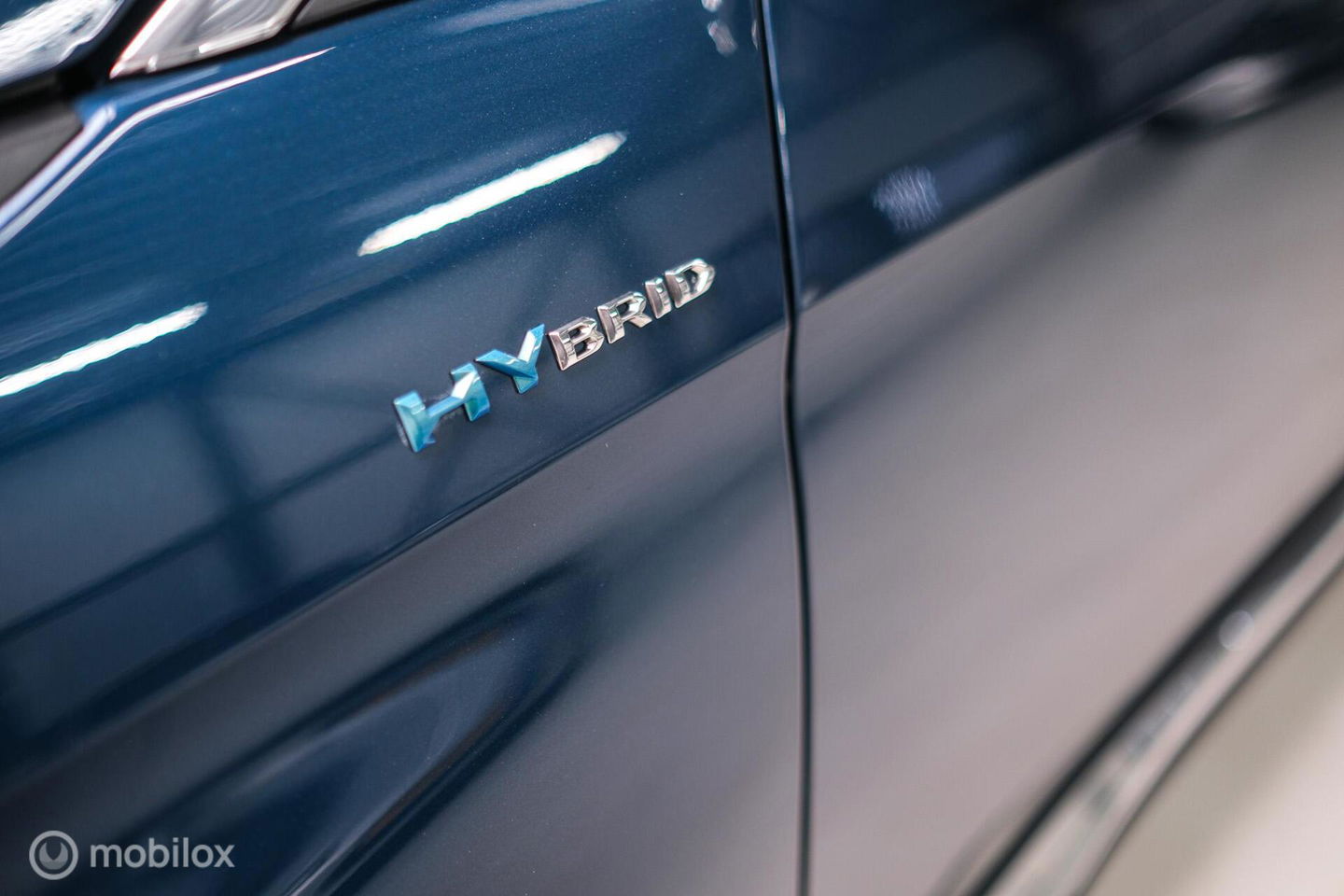 Peugeot 3008 1.6 HYbrid 225 pk Allure | Trekhaak | NL auto | Camera | Leder | HUD | rijklaaprijs | All season banden |