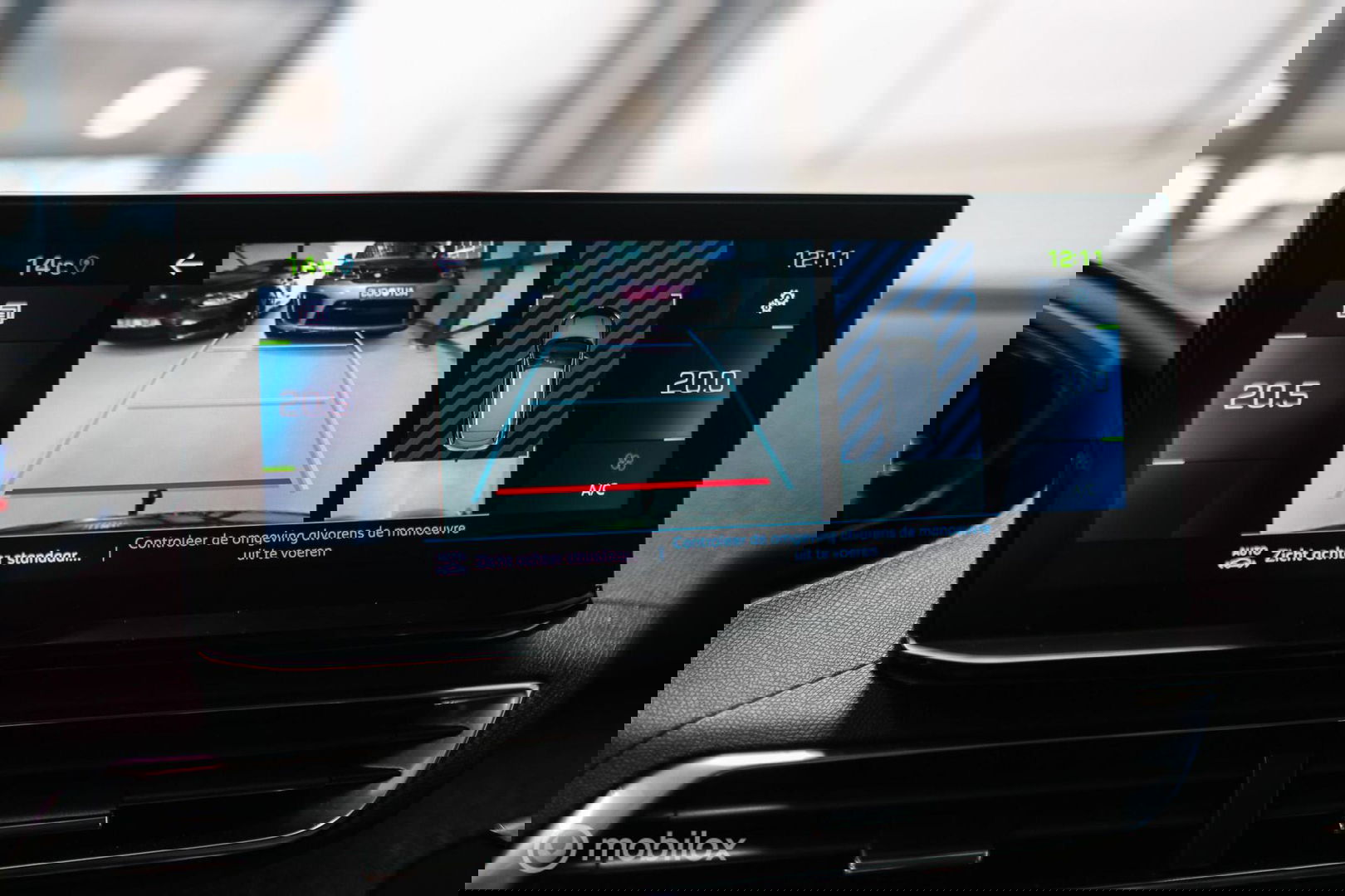 Peugeot 3008 1.6 HYbrid 225 pk Allure | Trekhaak | NL auto | Camera | Leder | HUD | rijklaaprijs | All season banden |