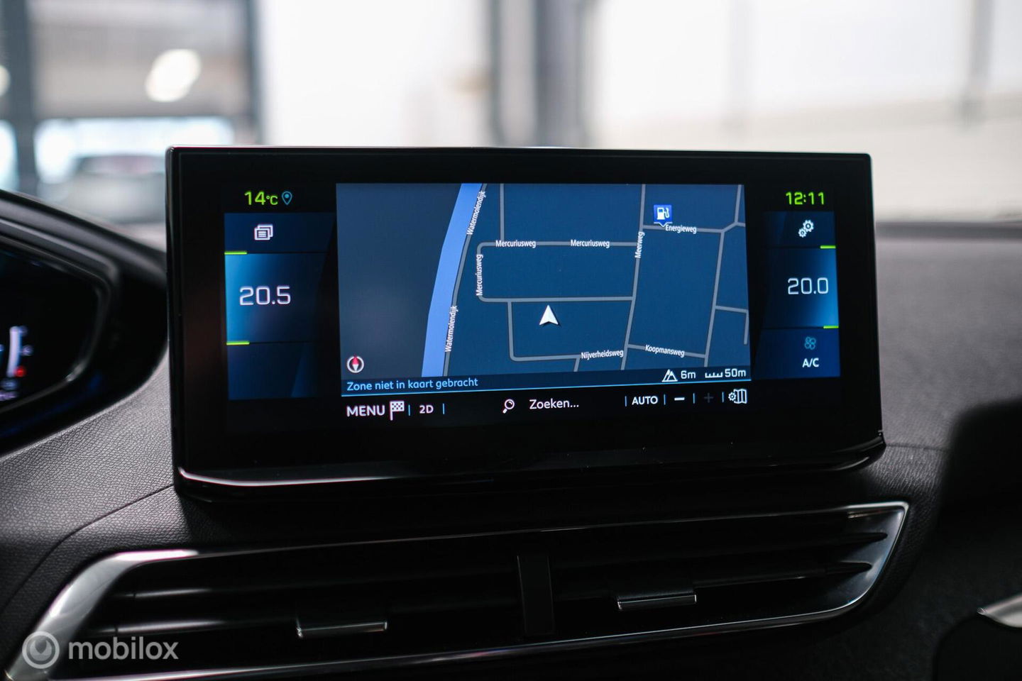 Peugeot 3008 1.6 HYbrid 225 pk Allure | Trekhaak | NL auto | Camera | Leder | HUD | rijklaaprijs | All season banden |