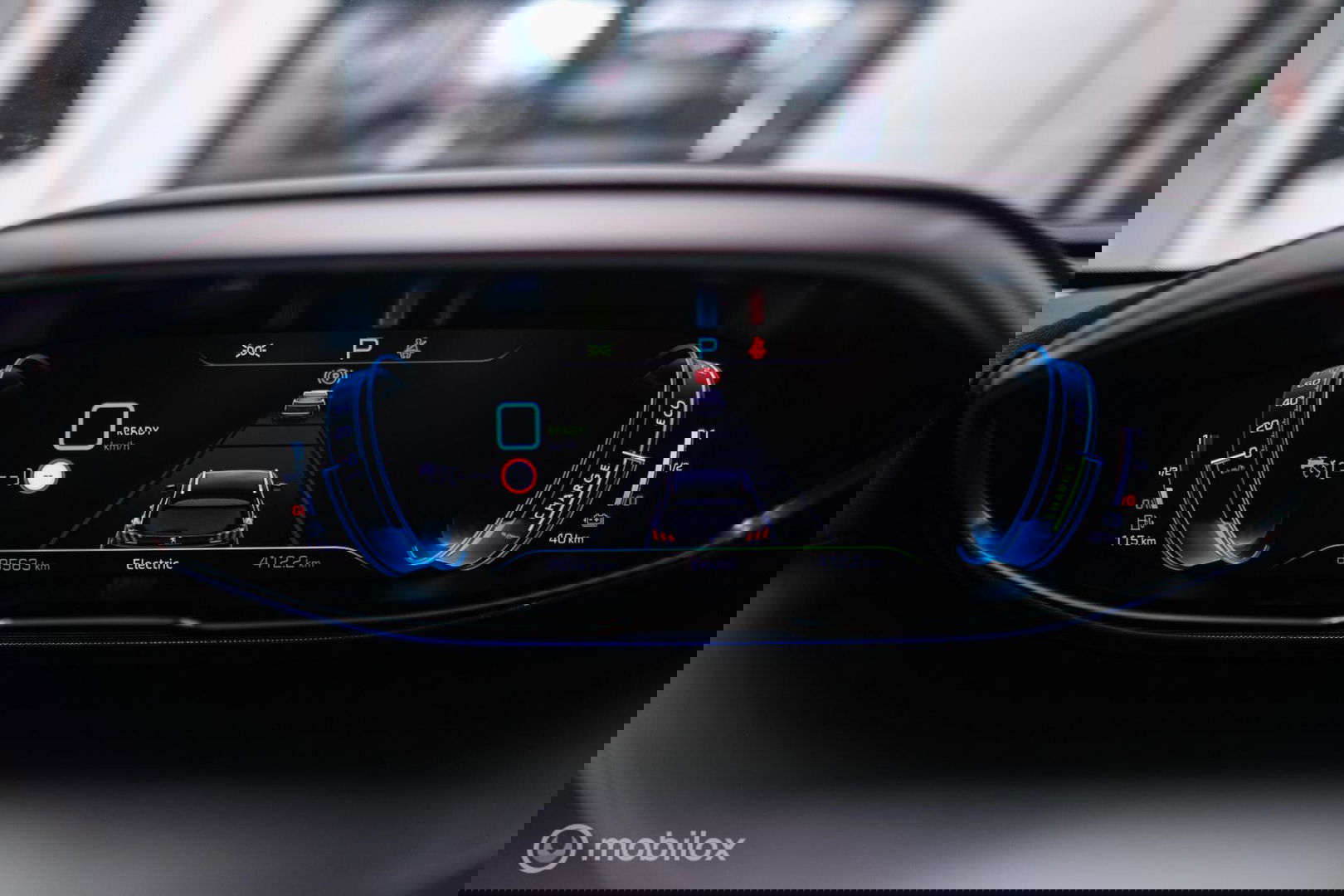 Peugeot 3008 1.6 HYbrid 225 pk Allure | Trekhaak | NL auto | Camera | Leder | HUD | rijklaaprijs | All season banden |