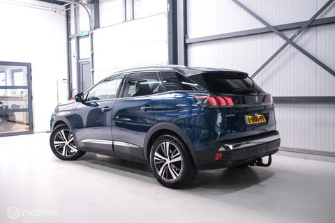 Peugeot 3008 1.6 HYbrid 225 pk Allure | Trekhaak | NL auto | Camera | Leder | HUD | rijklaaprijs | All season banden |