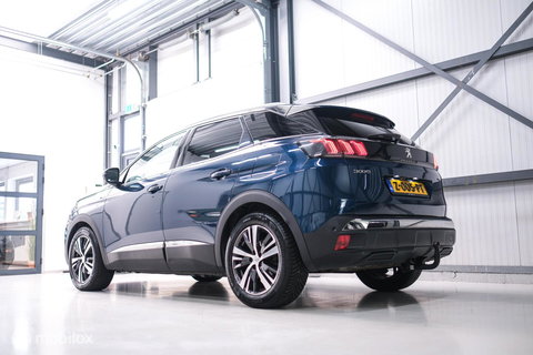 Peugeot 3008 1.6 HYbrid 225 pk Allure | Trekhaak | NL auto | Camera | Leder | HUD | rijklaaprijs | All season banden |