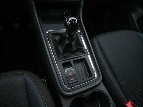 SEAT Ateca 1.0 EcoTSI Style (INCL-BTW) *FULL-LED | NAVI-FULLMAP | CAMERA | DAB+ | COMFORTSEATS |  ECC | PDC | CRUISE | PRIVACY-GLASS | CARPLAY | 17''ALU*