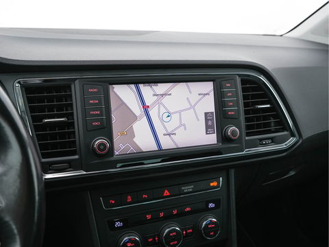 SEAT Ateca 1.0 EcoTSI Style (INCL-BTW) *FULL-LED | NAVI-FULLMAP | CAMERA | DAB+ | COMFORTSEATS |  ECC | PDC | CRUISE | PRIVACY-GLASS | CARPLAY | 17''ALU*