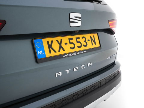 SEAT Ateca 1.0 EcoTSI Style (INCL-BTW) *FULL-LED | NAVI-FULLMAP | CAMERA | DAB+ | COMFORTSEATS |  ECC | PDC | CRUISE | PRIVACY-GLASS | CARPLAY | 17''ALU*