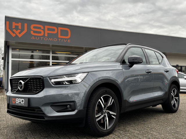 Volvo XC40 - 2.0 B4 Inscription|Pano|H&K|LED|360cam|ACC|TREK