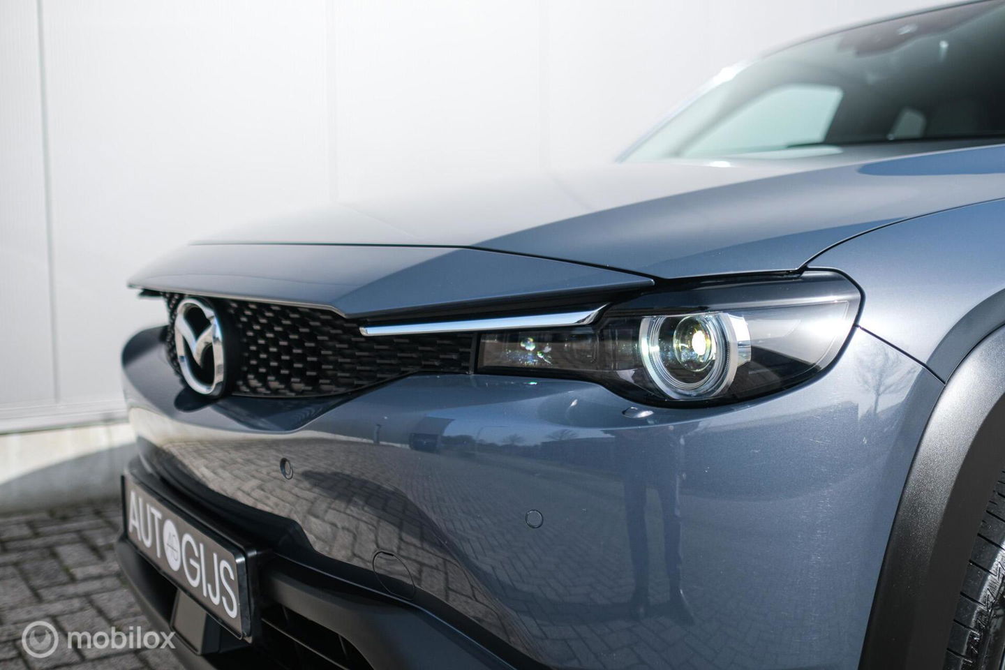 Mazda MX-30 e-SkyActiv 145 Luxury 36 kWh | Trekhaak | Camera | Adaptive | NL auto NAP | rijklaarprijs |