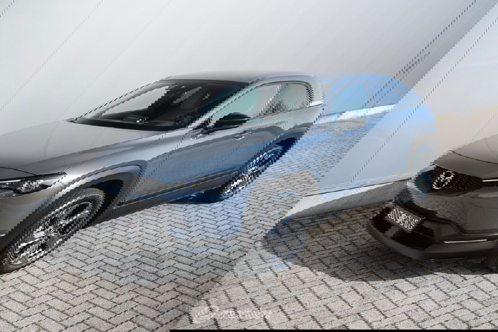 Mazda MX-30 e-SkyActiv 145 Luxury 36 kWh | Trekhaak | Camera | Adaptive | NL auto NAP | rijklaarprijs |