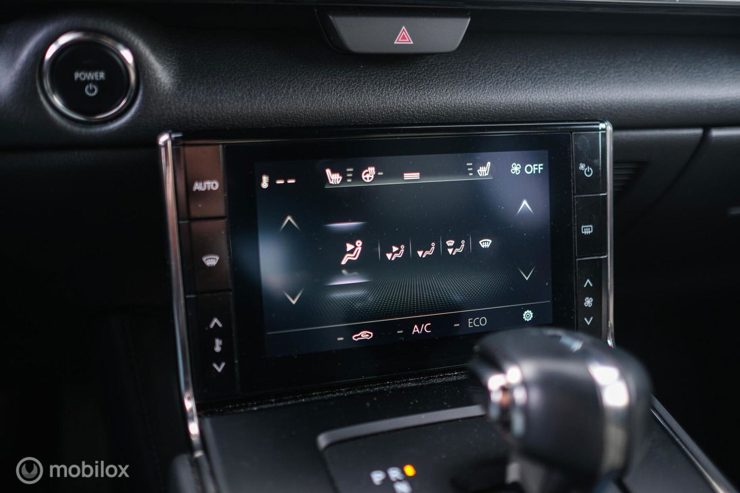 Mazda MX-30 e-SkyActiv 145 Luxury 36 kWh | Trekhaak | Camera | Adaptive | NL auto NAP | rijklaarprijs |